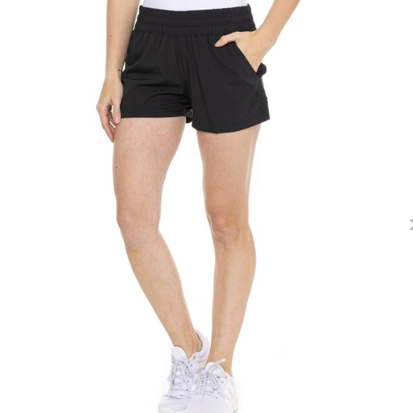 Columbia Sportswear Alpine Chill Omni-Freeze® ZERO Shorts - Built-In Liner - Picture 1 of 8